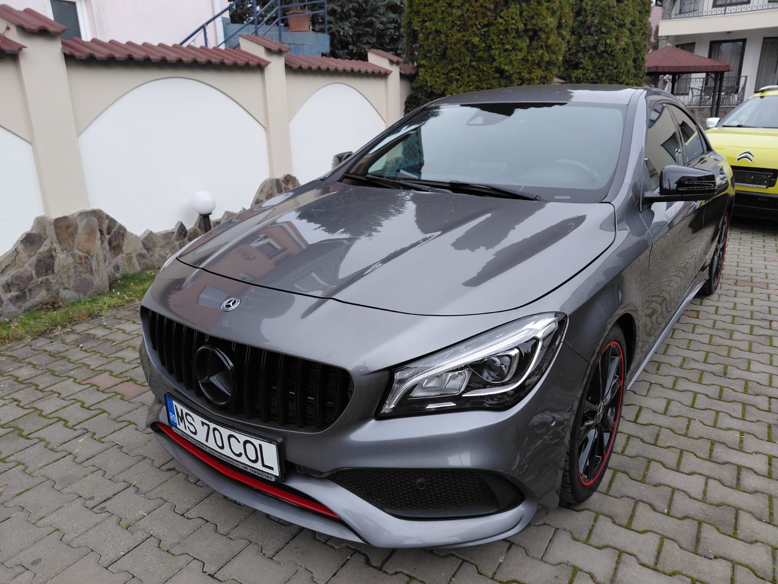 Mercedes-Benz CLA 250 4MATIC 7G-DCT SPORT